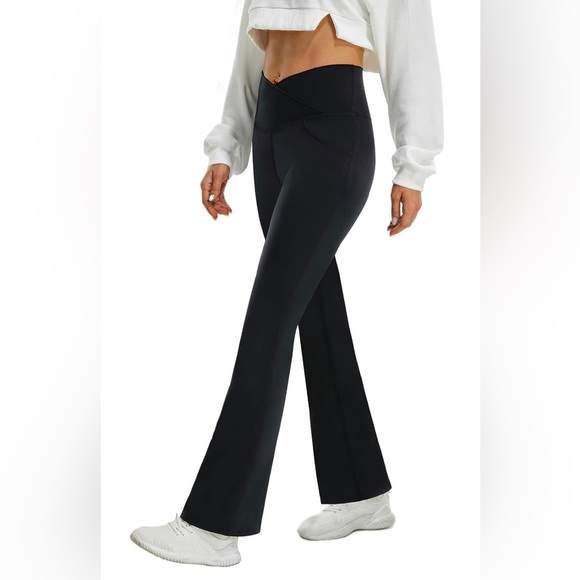 Crossover Flare Leggings - Picture 2 of 6